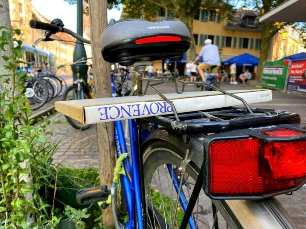 Typischer Anblick in Freiburg: Überall Fahrräder