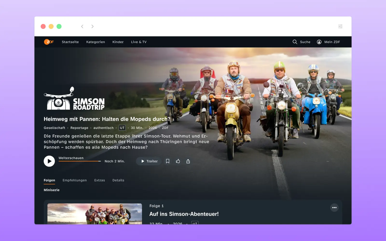 Screenshot einer Streaming-Seite mit der Serie „Simson Roadtrip“: Mehrere Personen fahren auf Mopeds über eine Straße, darunter verschiedene Simson-Modelle.